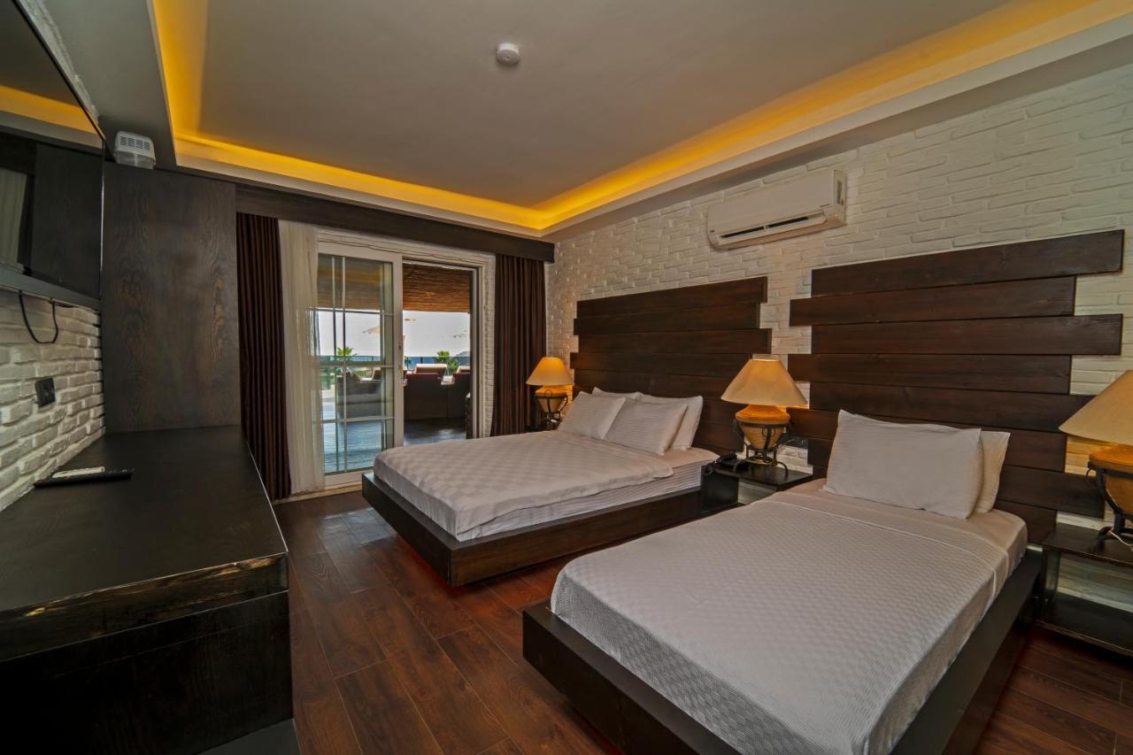 Manaspark Deluxe Hotel 올루데니스 외부 사진